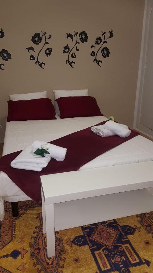 Precioso Apartamento A Menos De 100M De La Playa Roses Bagian luar foto