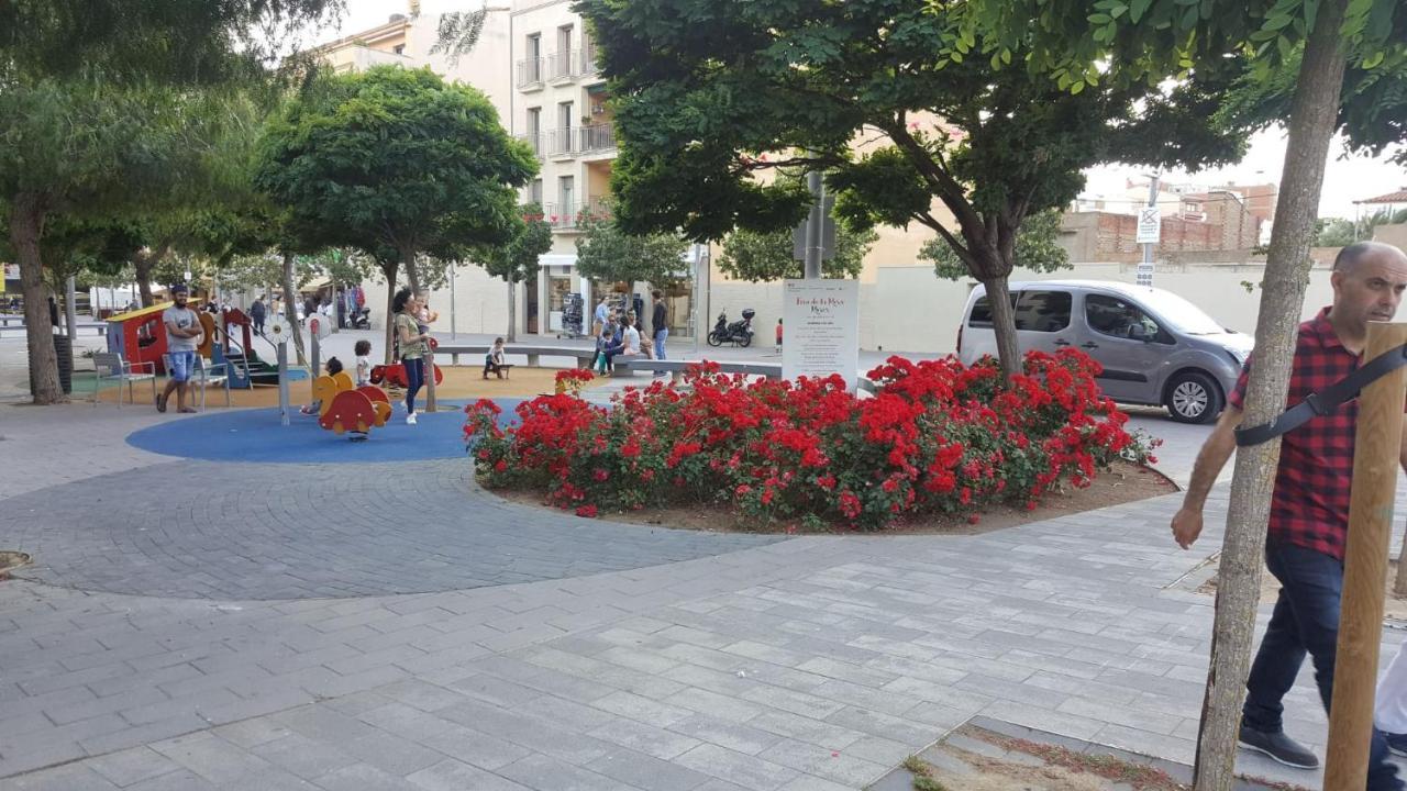 Precioso Apartamento A Menos De 100M De La Playa Roses Bagian luar foto