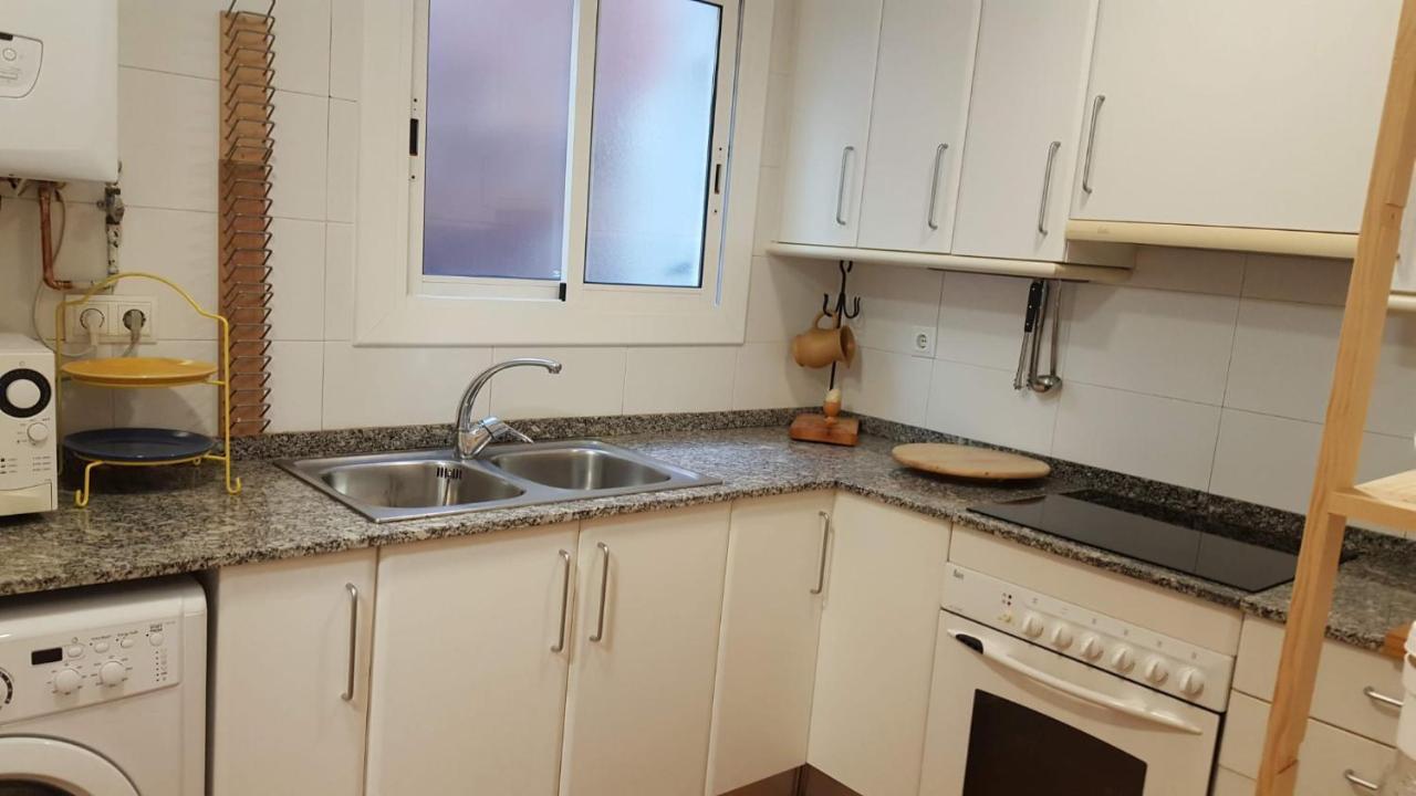Precioso Apartamento A Menos De 100M De La Playa Roses Bagian luar foto