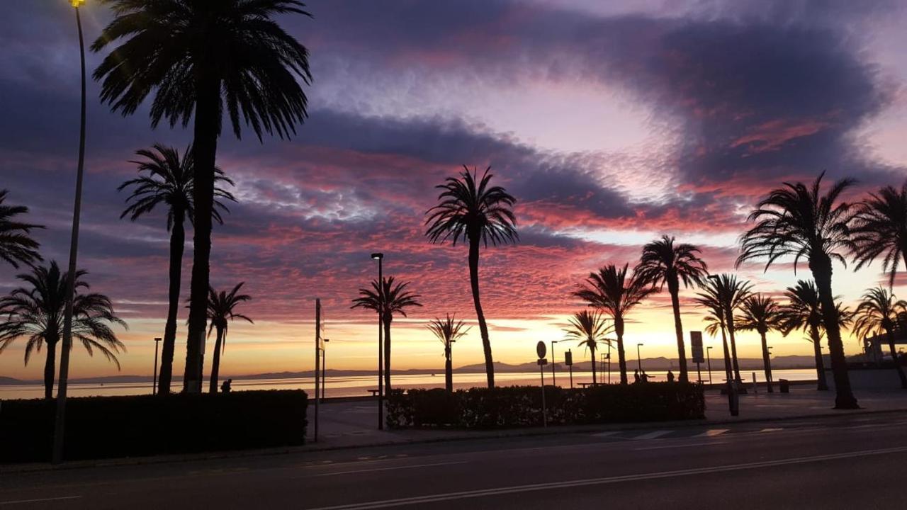 Precioso Apartamento A Menos De 100M De La Playa Roses Bagian luar foto